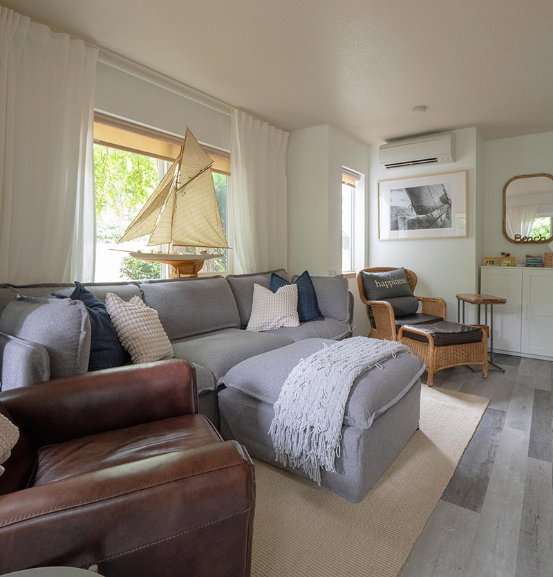 Beach-Bungalow-4–Living-Room